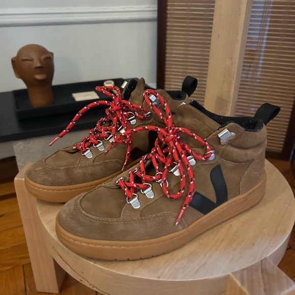 RORAIMA SUEDE BROWN BLACK GUM SOLE - color : Brown, size : 38 - US 7 - Picture 2 of 5